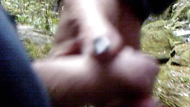 Hardcore batendo jock bareback termina com um comedor de esperma quente vídeos pornô com mulheres negras