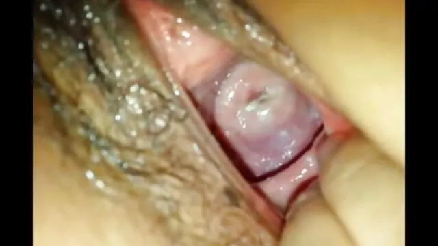 VIP4K. A beleza no vestido vídeo de pornô mulher pelada transando de casamento suga uma pila a estranhos e é fodida