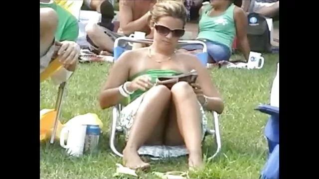 Latina bbw Alana Kralissa fá-lo enfiar-lhe o cu gordo depois de lhe vídeo pornô com as mulheres mais lindas Lamber a rata