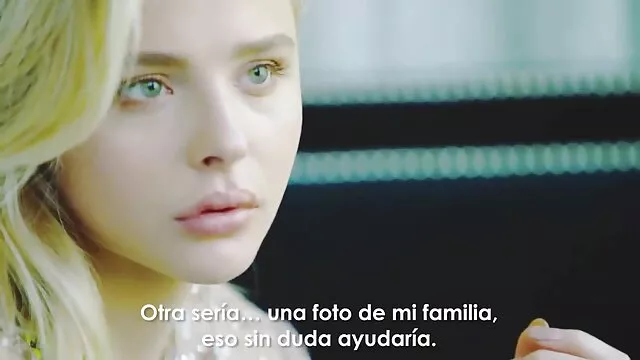 Babe suga e acaricia vídeo pornô com mulher da bundona seu enorme vibrador