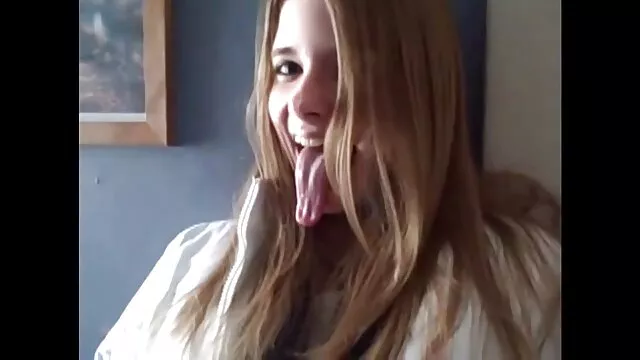 Mamas vídeos pornô só de mulheres grandes masturbam-se no seu primeiro vídeo em vídeo Amador