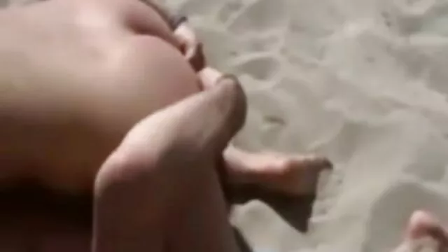 A velha mãe louca, dura e vídeo pornô das mais gostosas do mundo engole.